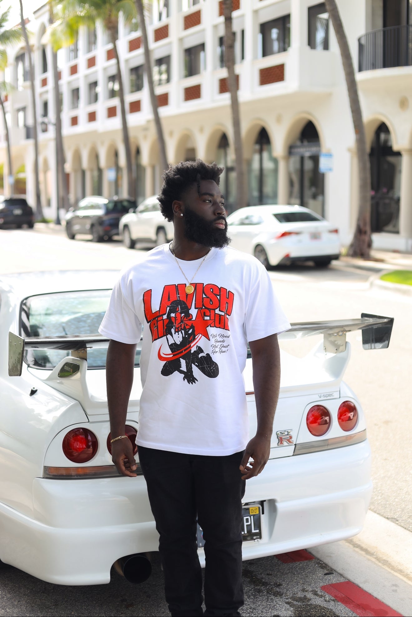 LAVISH GIRLS CLUB