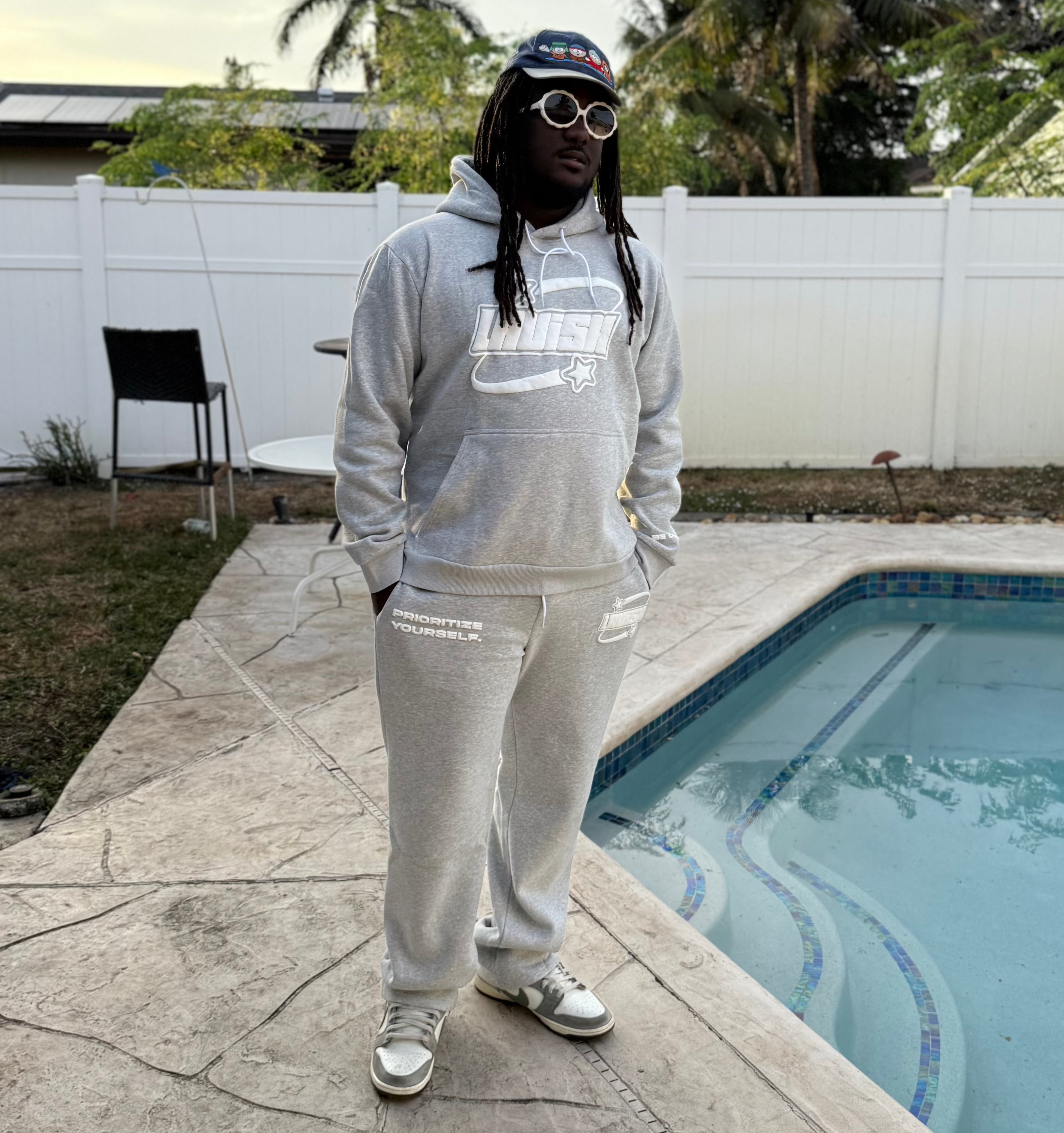 LAVISH PRIORITIZE YOURSELF SWEATPANTS